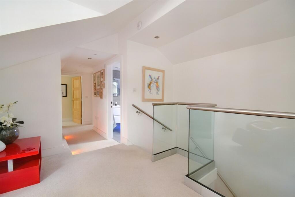 Additional image 28 of Broadstone