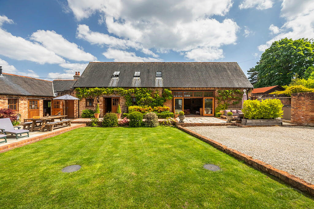 Additional image 23 of The Old Piggery, Broadway Lane, Throop, BH8