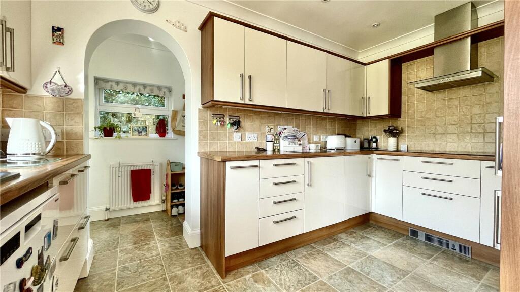 Additional image 12 of Rattle Road, Stone Cross, Pevensey, East Sussex, BN24