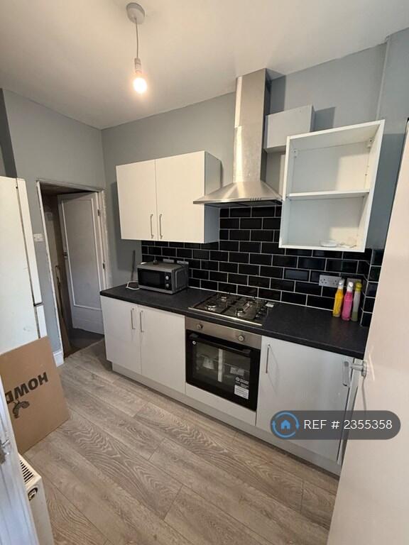 Additional image 6 of Springmill Street, Bradford, BD5