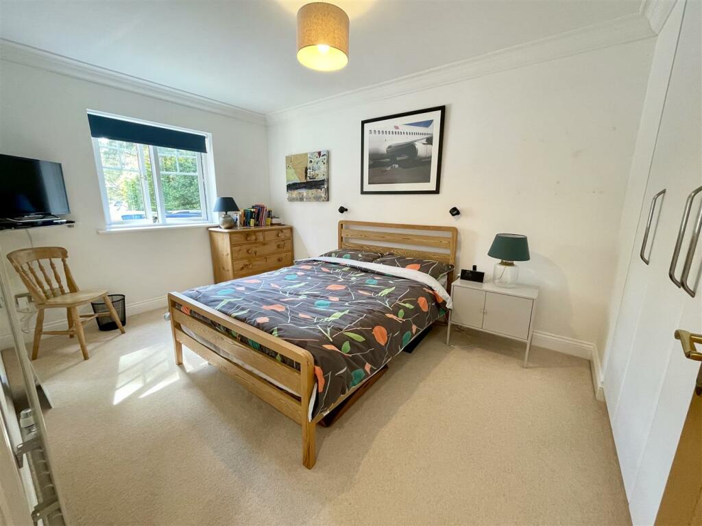 Additional image 6 of St Katherines Court, 126 Golf Links Road, Ferndown