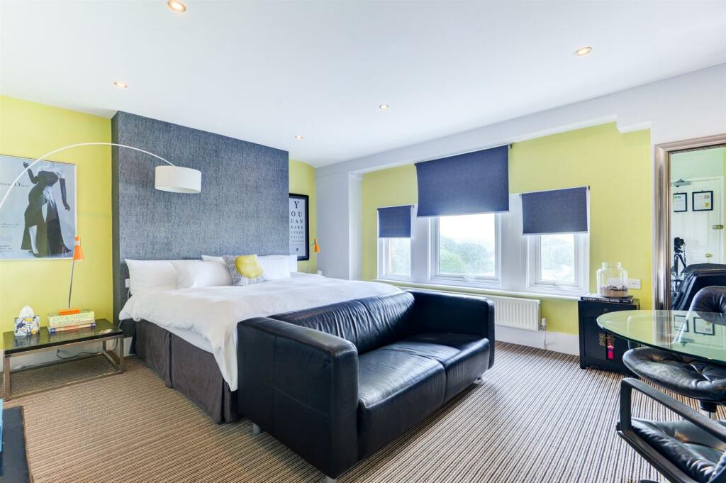 Additional image 19 of South Terrace, Littlehampton