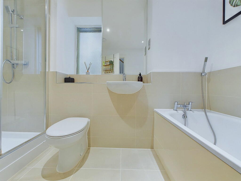 Additional image 15 of Gatton Park Lane, Brighton, BN1 5BQ