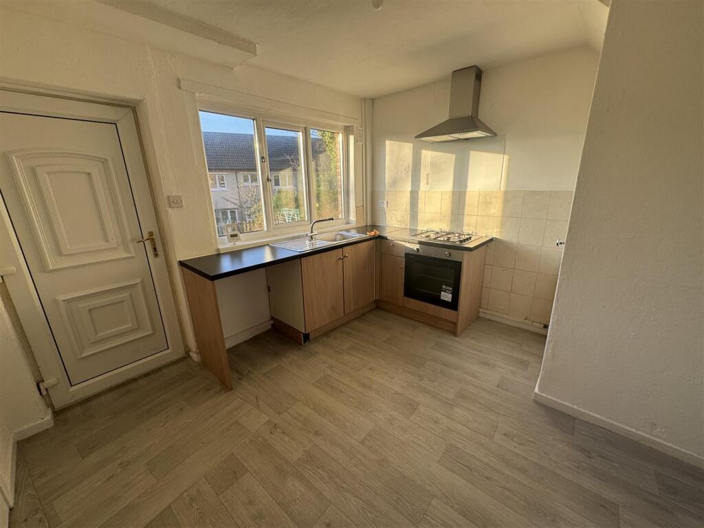 Additional image 4 of Thornacre Road, Shipley