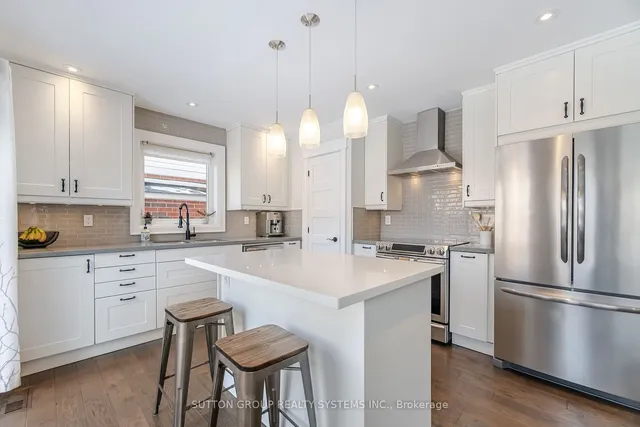 Additional image 11 of 984 Lancaster Blvd