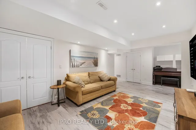 Additional image 34 of 315 Malboeuf Crt