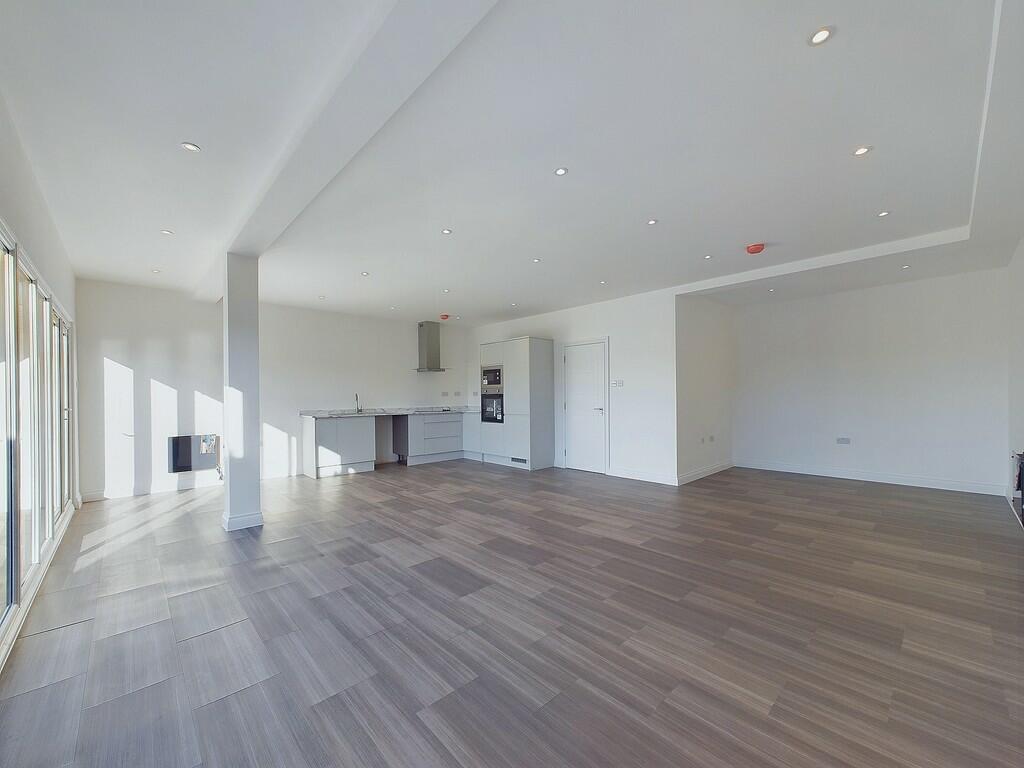 Additional image 4 of Oceanview Heights, Montague Place, Worthing, BN11 3FU