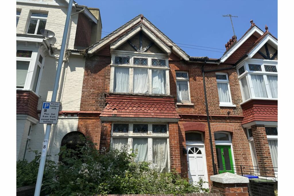 Additional image 16 of Warwick Gardens, Worthing, BN11