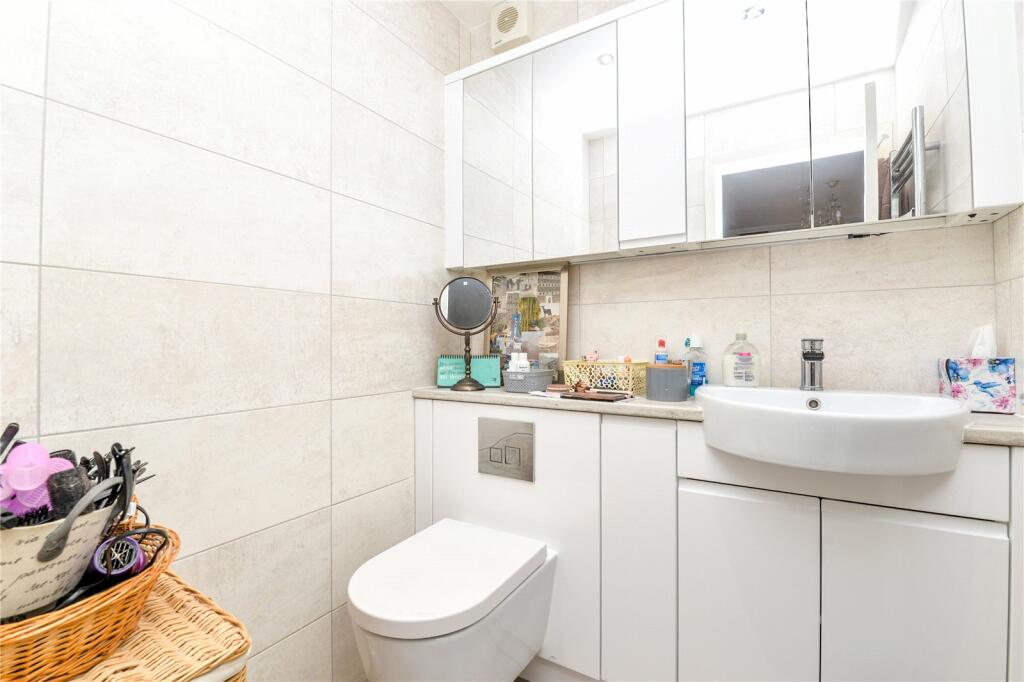 Additional image 3 of Fremington Court, Herbert Road, New Milton, Hampshire, BH25