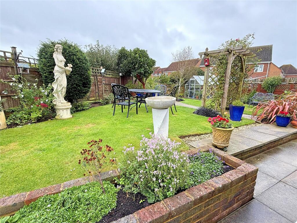 Additional image 11 of Holly Drive, Wick, Littlehampton, West Sussex, BN17