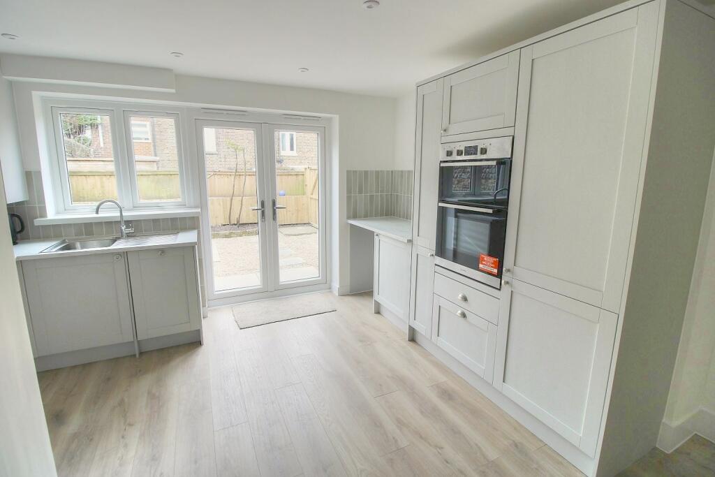 Additional image 3 of Vicarage Lane