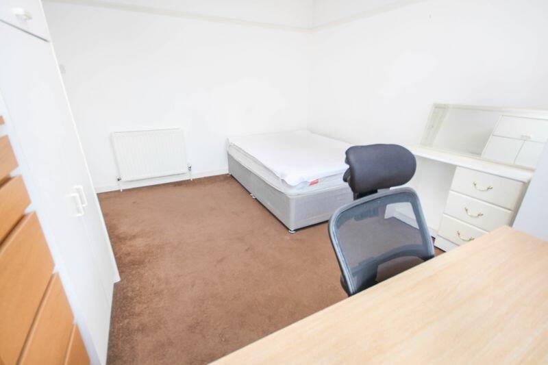 Additional image 13 of Winton, Bournemouth