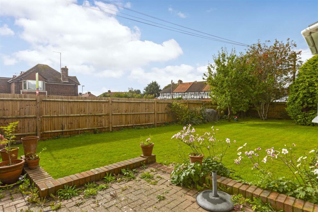 Additional image 15 of Leighton Avenue, Worthing