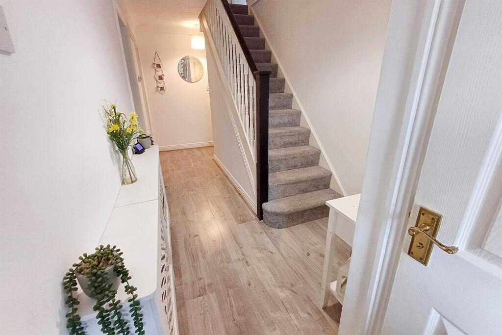 Additional image 8 of Verwood