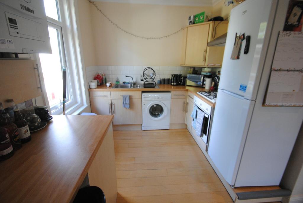 Additional image 7 of 2 Bed Flat in Central - Rushton