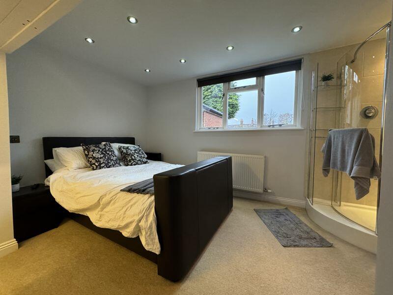 Additional image 6 of Immaculate Town Centre Home on North Street, Wareham