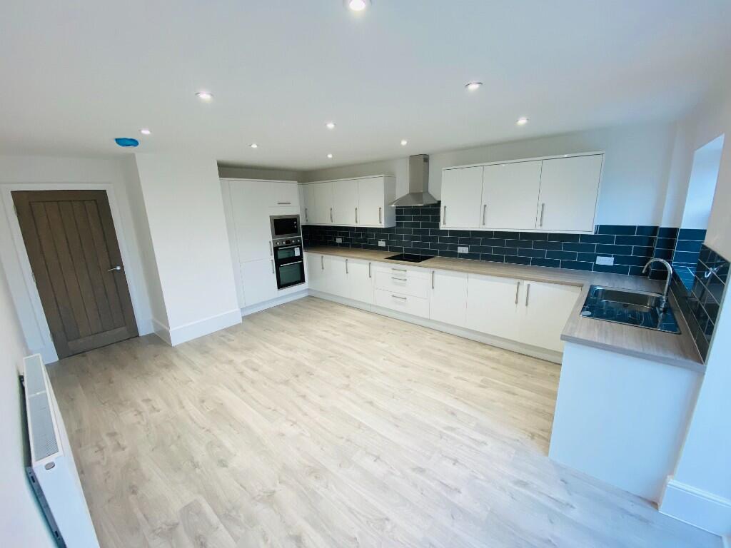 Additional image 14 of Chatsworth Row, Seaside, Eastbourne, East Sussex, BN23