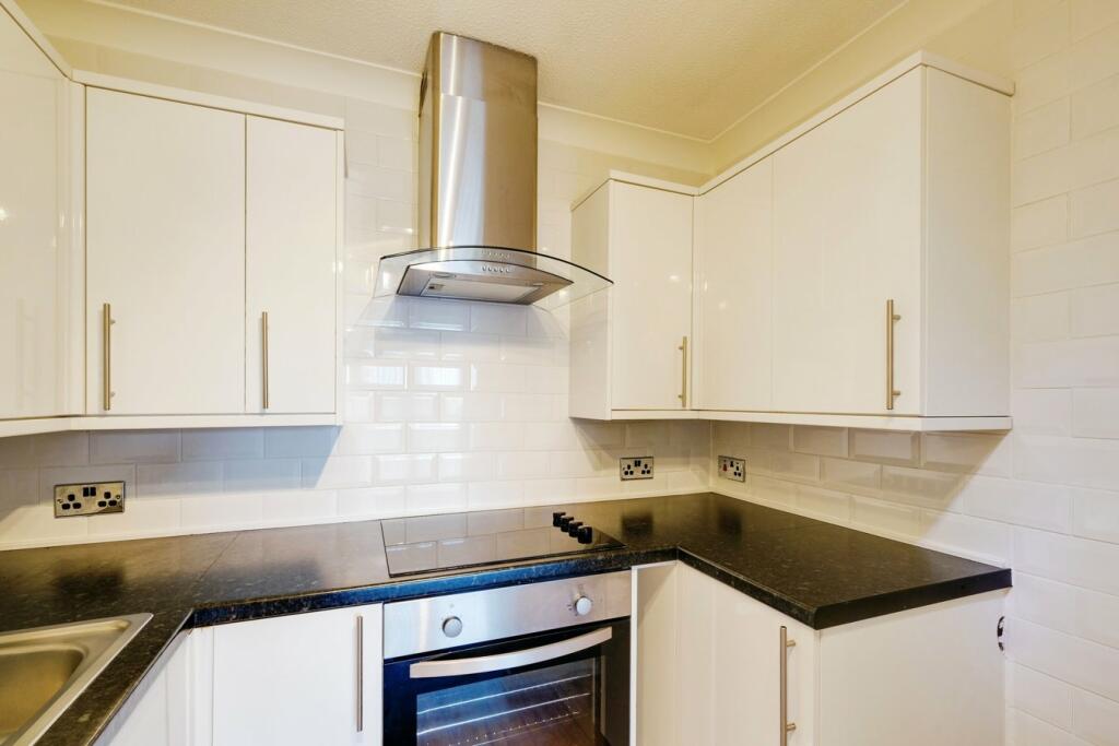 Additional image 6 of Station Road, New Milton, BH25