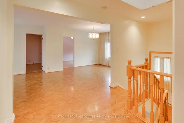 Additional image 28 of 1 Burlington Cres