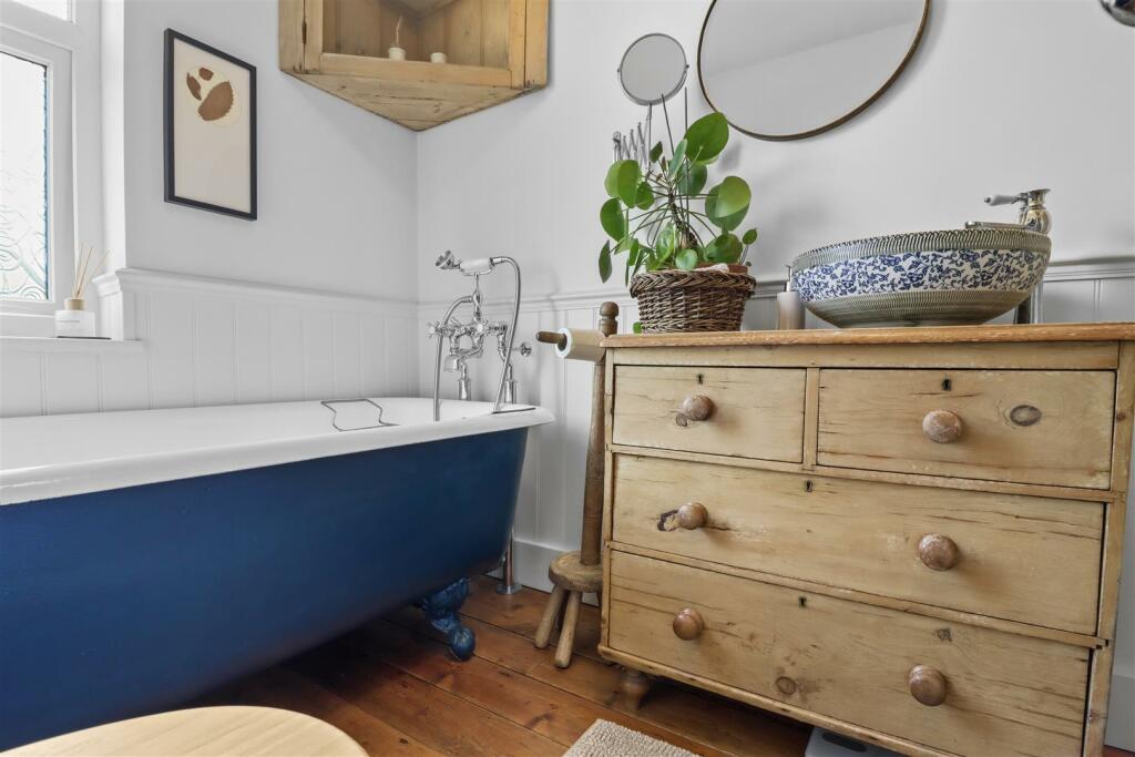 Additional image 19 of Windsor Road, Hailsham