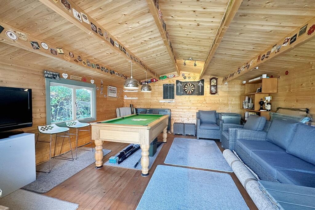 Additional image 22 of Verwood