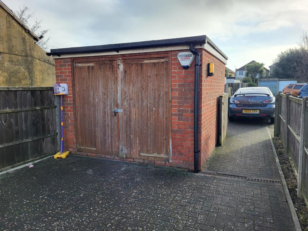 Additional image 3 of 1099 Christchurch Road, Boscombe East, Bournemouth, Dorset