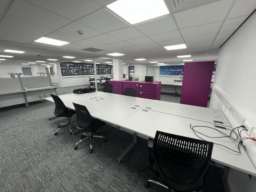 Additional image 5 of LOSTOCK SUITE, PARAGON BUSINESS PARK, CHORLEY NEW ROAD, BOLTON, GREATER MANCHESTER, BL6 6HG