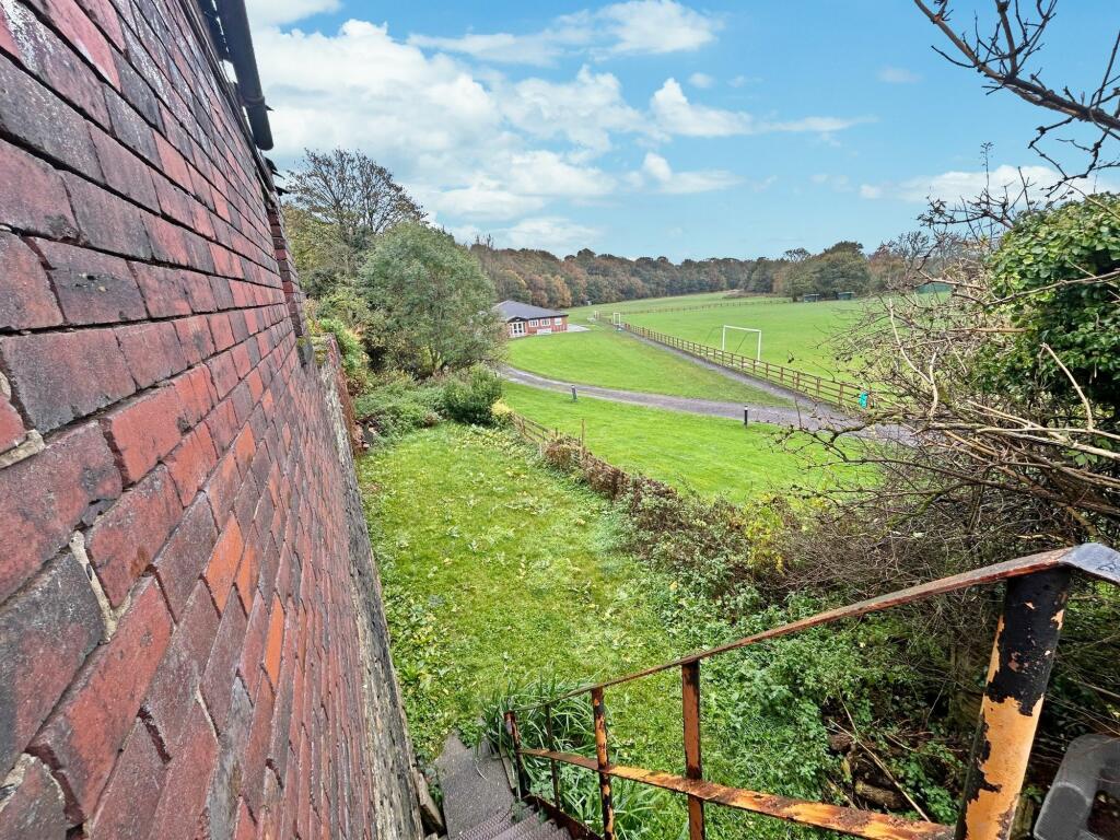 Additional image 22 of Scholes Bank, Horwich, BL6