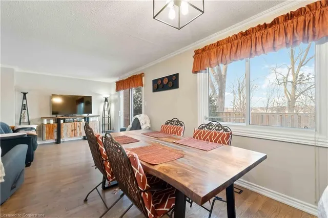 Additional image 12 of 201 Queen Victoria Dr Unit 137