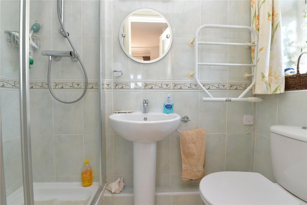 Additional image 17 of Beach Avenue, Barton on Sea, New Milton, Hampshire, BH25