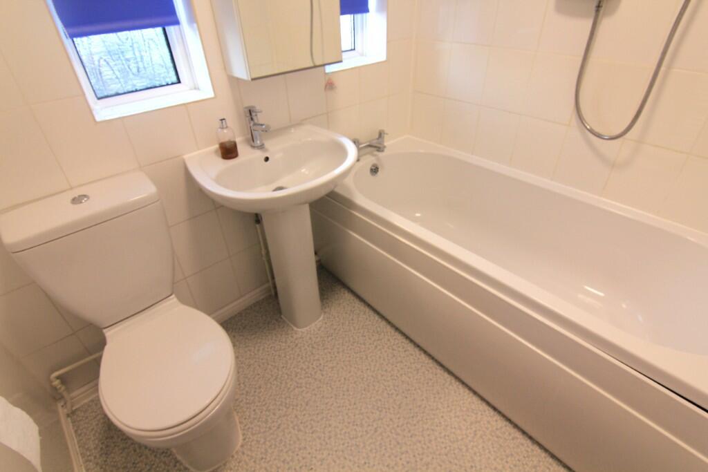 Additional image 20 of Downsway, BN42