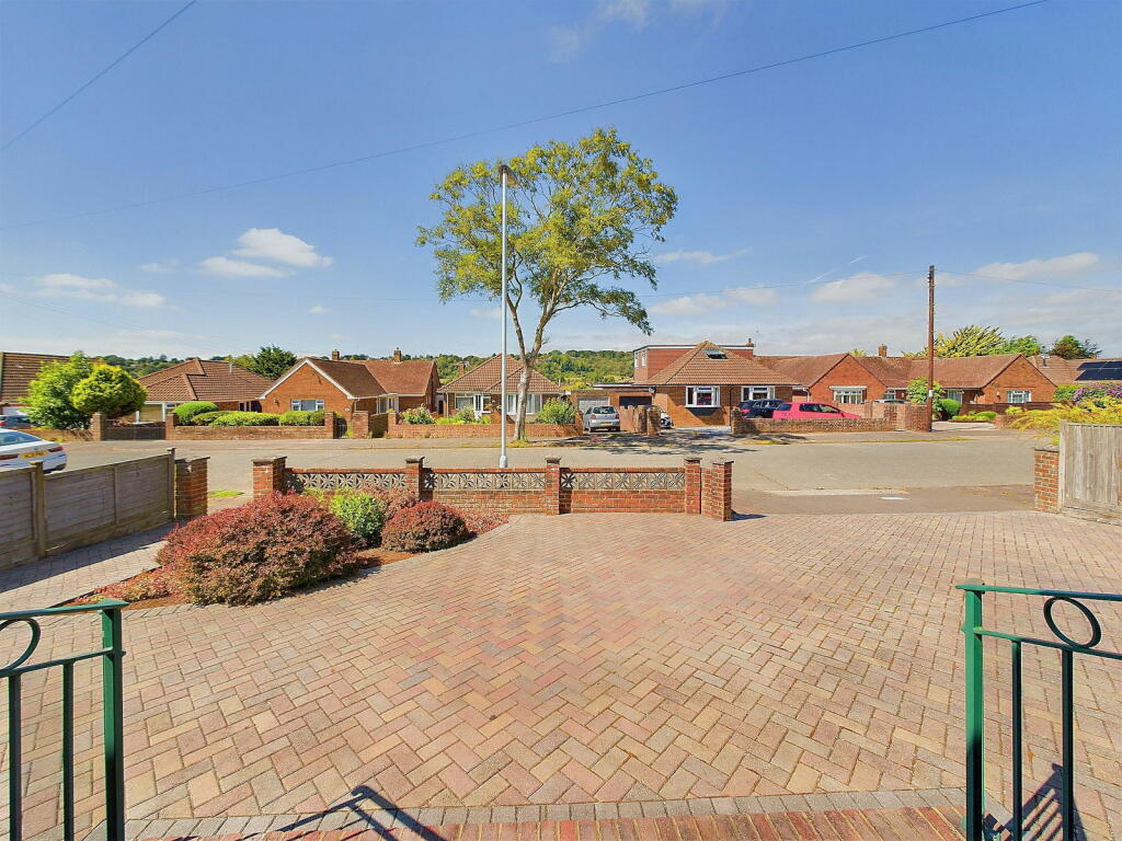 Additional image 33 of Hollingbury Gardens, Findon Valley, Worthing BN14 0EE