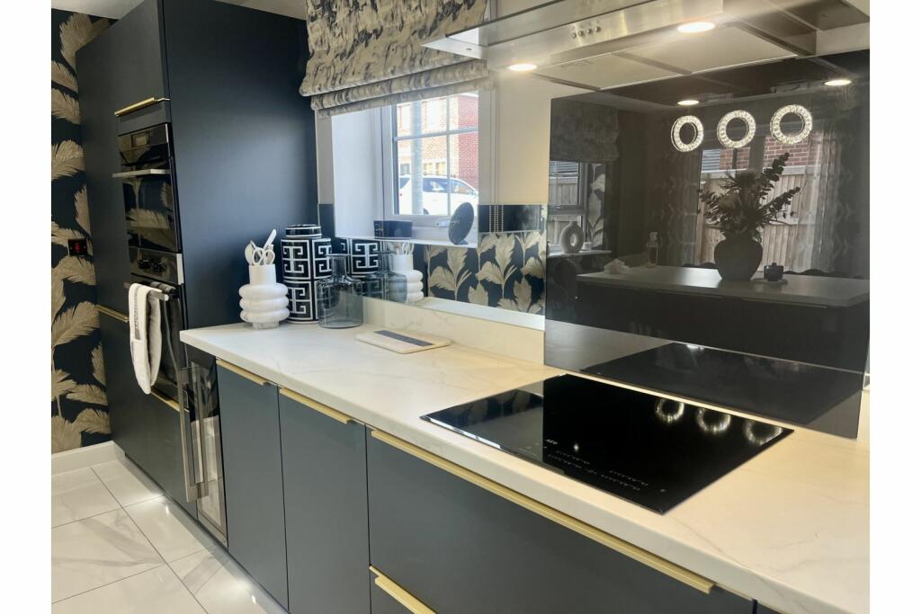 Additional image 7 of Clifford Drive, Bury, BL9