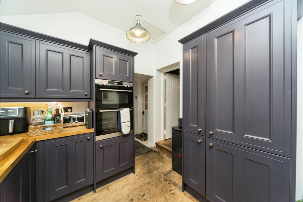 Additional image 13 of Vicarage Lane, Hailsham, BN27