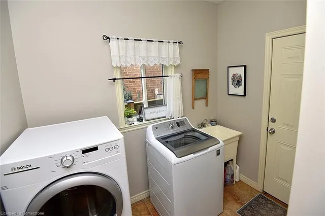 Additional image 26 of 23 Felicia Crt