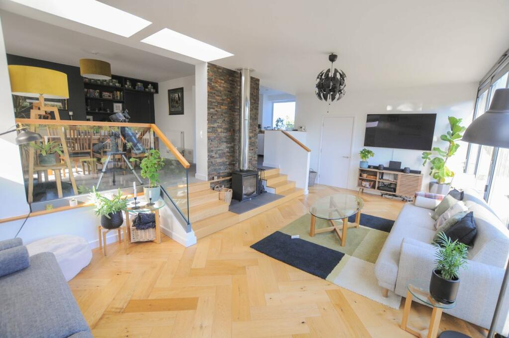 Additional image 4 of Insley Crescent, Broadstone, BH18