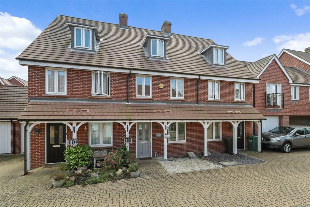 Additional image 2 of Hawksley Crescent, Hailsham
