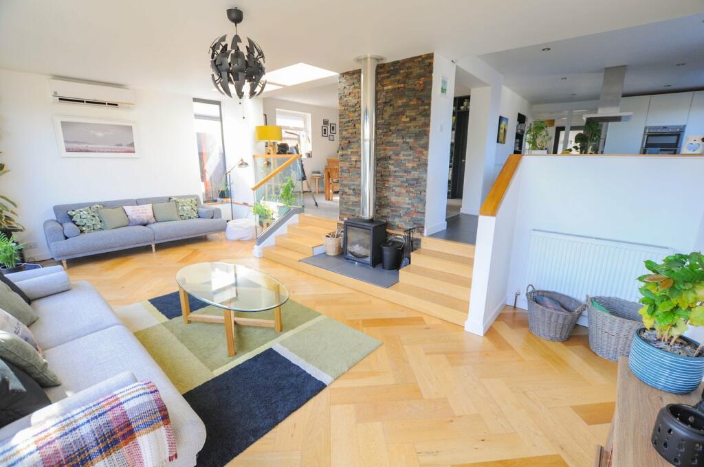 Additional image 3 of Insley Crescent, Broadstone, BH18