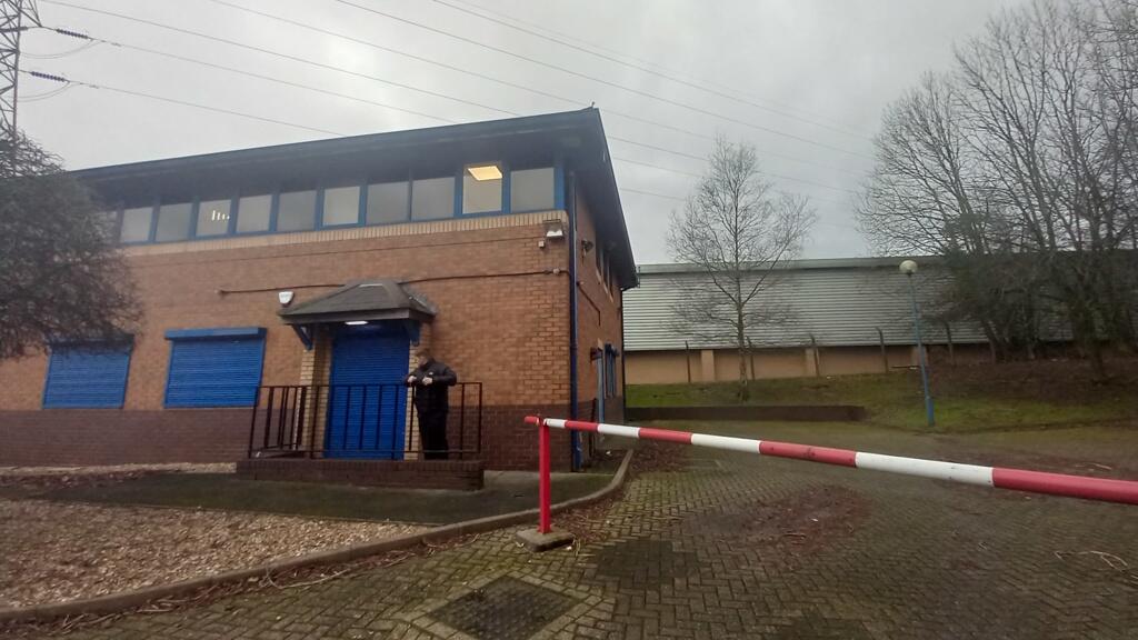 Additional image 9 of Unit 3, Hollowfield Court, Roydsdale Way, Euroway Industrial Estate, Bradford, West Yorkshire, BD4 6SE