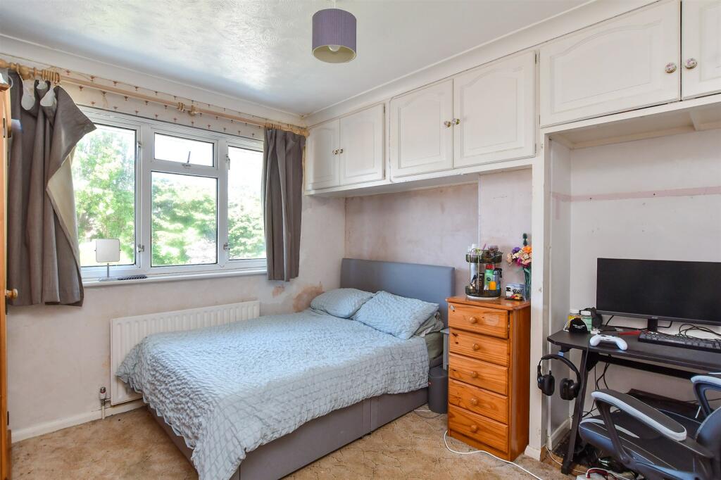 Additional image 8 of Nutley Crescent, Goring-By-Sea, Worthing, West Sussex