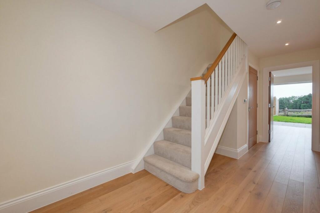 Additional image 21 of Horseshoe Place, Windmill Hill, BN27