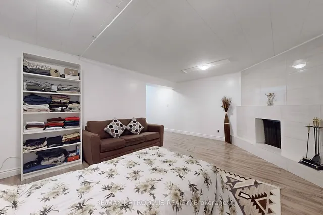 Additional image 30 of 3420 Kingston Rd Unit 5