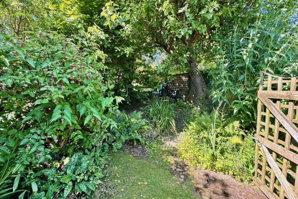 Additional image 19 of TOWNSEND ROAD, CORFE CASTLE