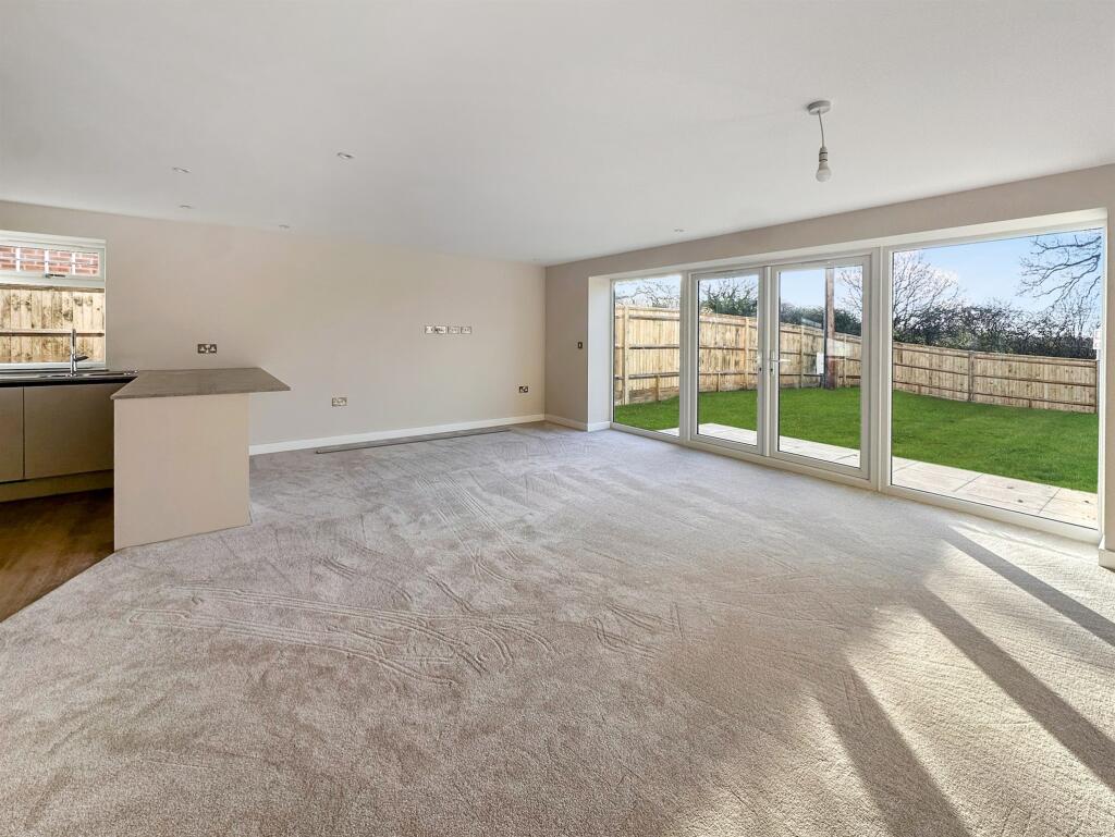 Additional image 5 of Christchurch Road, Ferndown