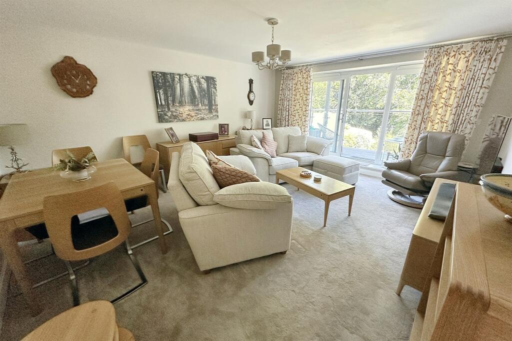 Additional image 20 of Ferndown