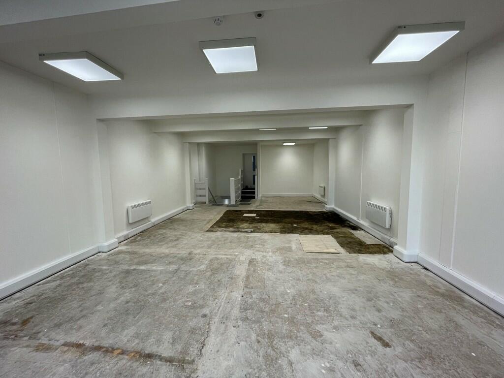 Additional image 8 of 10 South Street, Worthing, West Sussex, BN11 3AA