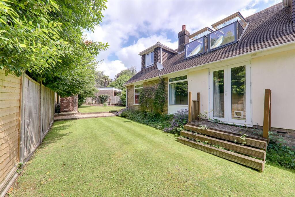 Additional image 12 of Furzeholme, High Salvington, Worthing, BN13 3BS