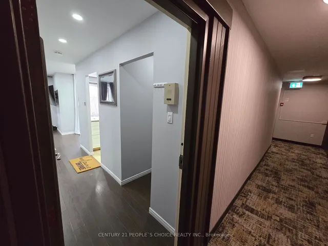 Additional image 8 of 1016 Falgarwood Dr Unit 40