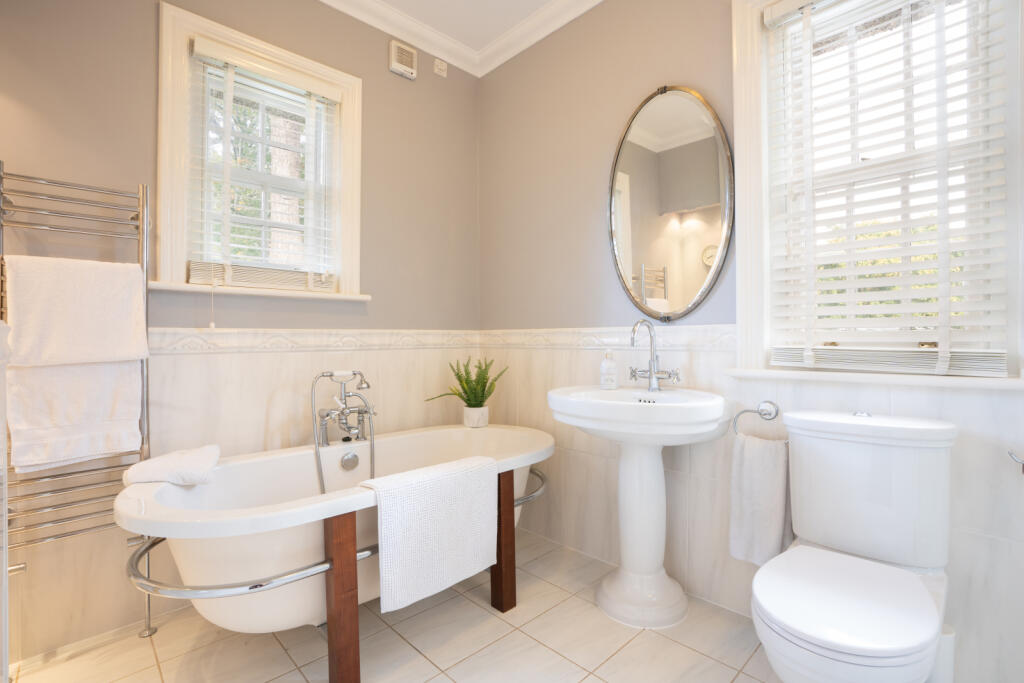 Additional image 16 of Upper Golf Links Road, Broadstone, Dorset, BH18