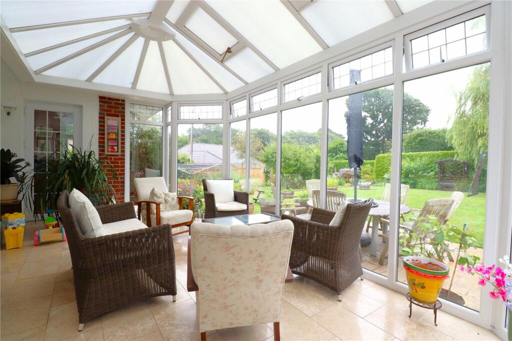 Additional image 19 of Highlands Road, Barton On Sea, Hampshire, BH25